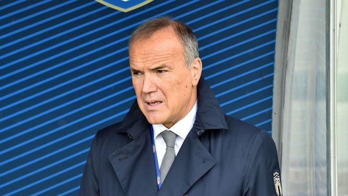 CASTEL DI SANGRO, ITALY - SEPTEMBER 26: Mauro Franco Balata President of the National Professional League B looks on during the International Friendly Match between Italy U21 and Japan U21 at Stadio Teofilo Patini on September 26, 2022 in Castel di Sangro, Italy. (Photo by Giuseppe Bellini/Getty Images) Caccia al nuovo Ceo: Friedkin studia il profilo di Balata - immagine 1