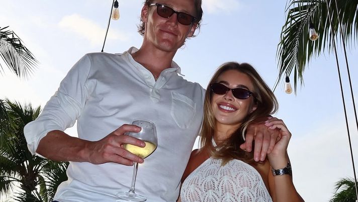 Screenshot Relax per McTominay e la sua metà: sole e spiaggia a Saint Barths FOTO - immagine 1