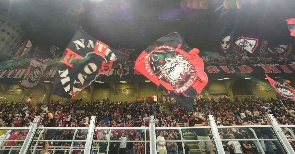 Curva Sud: “Anche a Torino prezzi raddoppiati, nel silenzio complice del Milan”. In Lega … Curva Sud: “Anche a Torino prezzi raddoppiati, nel silenzio complice del Milan”. In Lega …