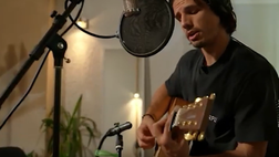 Inter, Sommer fenomeno non solo in porta: eccolo con la chitarra | VIDEO