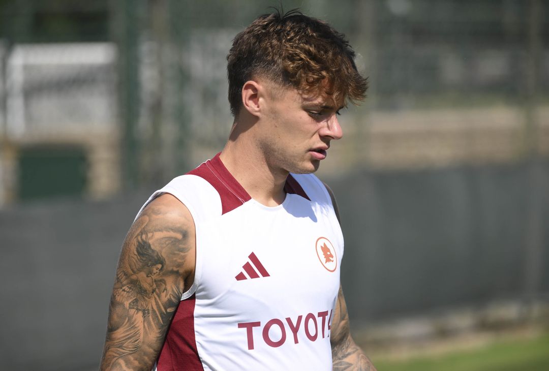Roma, giallorossi a lavoro a Trigoria: è tornato Dybala – FOTO GALLERY - immagine 8