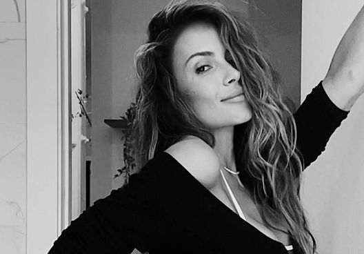 La ex di Lavezzi lo smaschera sui social: “Mi scriveva in privato e la fidanzata era incinta”- immagine 2