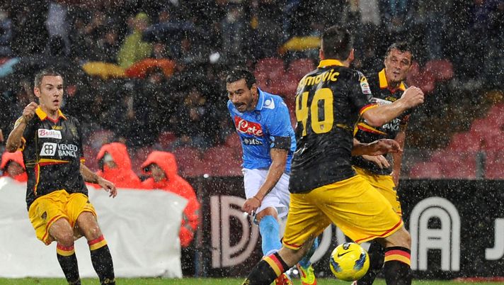 VIDEO Amarcord Napoli-Lecce: il club azzurro ricorda la vittoria per 4 a 2 del 2011 - immagine 1