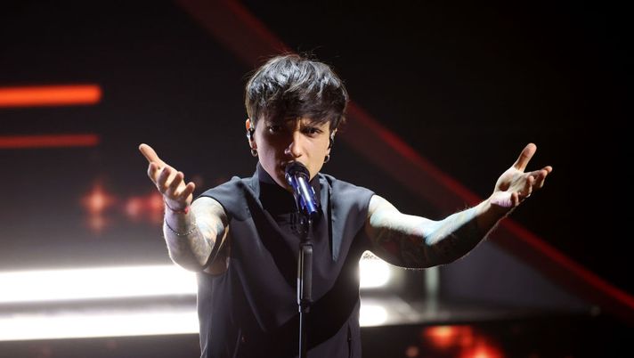 Tutti pazzi per Dybala, da Ultimo ad Andrea Delogu: le reazioni vip al gesto di Paulo - immagine 1