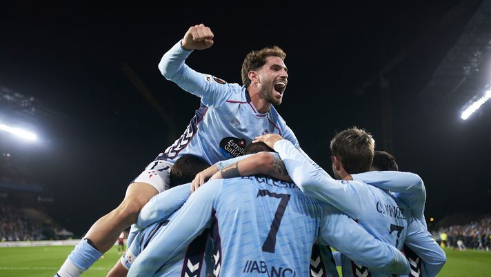 VIGO, SPAIN - OCTOBER 23: Javi Rueda celebrates his team's second goal scored by Borja Iglesias of RC Celta de Vigo during the UEFA Europa League 2025/26 League Phase MD3 match between Real Club Celta and OGC Nice at Estadio Abanca Balaidos on October 23, 2025 in Vigo, Spain. (Photo by Jose Manuel Alvarez Rey/Getty Images) Celta-Barcellona in diretta streaming gratis: dove vedere la partita di Liga - immagine 1