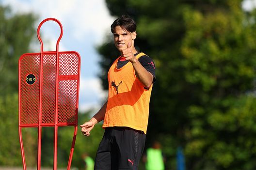 samuele-ricci-il-lavoro-svolto-nel-primo-giorno-di-raduno-a-milanello-tattica-news