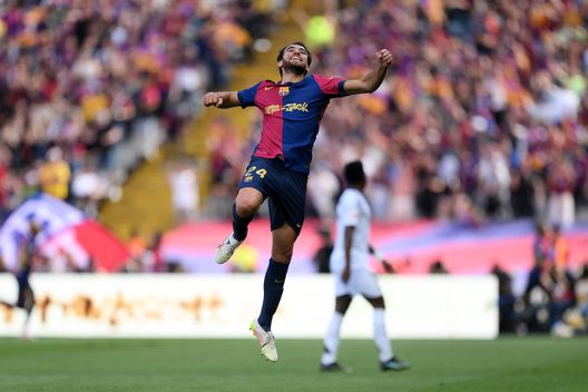 BARCELONA, SPAGNA- MAGGIO 11: Eric Garcia (Foto di David Ramos/Getty Images) Eric Garcia bacchetta Yamal: “Quel ba*****o potrebbe passare più palloni”- immagine 2