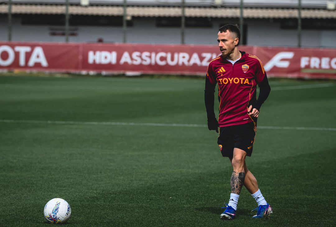 Verso Inter-Roma: l’allenamento dei giallorossi, c’è Soulé – FOTO GALLERY - immagine 19