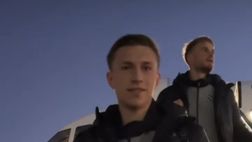 VIDEO Palermo, verso la sfida contro il Como: l’arrivo dei rosanero a Malpensa