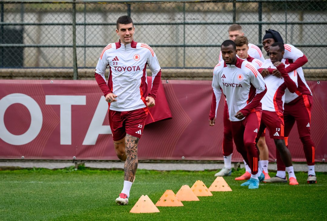 Roma, l’allenamento a due giorni dal derby – FOTOGALLERY - immagine 22