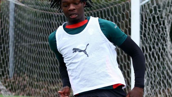 Asanji: 'Mi piace come gioca Balotelli. Il sogno più grande è ovviamente giocare a San Siro'