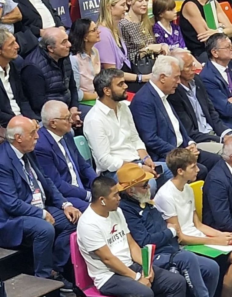 FOTO – EuroVolley, Commisso e altre personalità a Palazzo Wanny per Italia-Francia - immagine 1