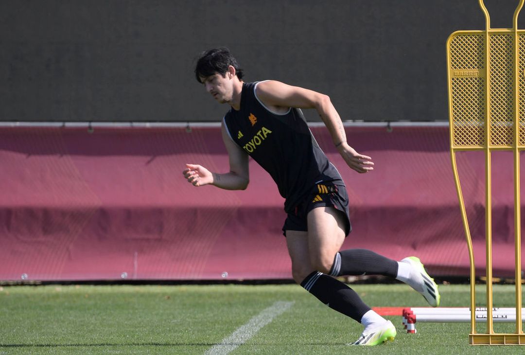 Roma, primo allenamento in vista del Cagliari – FOTO GALLERY - immagine 17