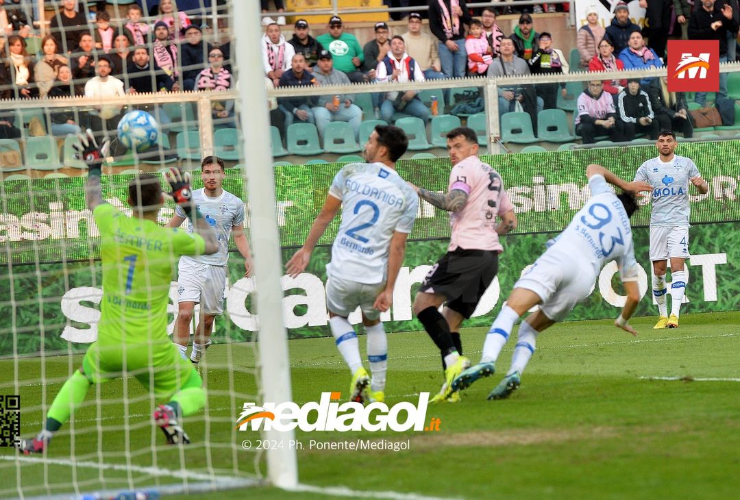FOTO Palermo-Como 3-0, 25ª giornata Serie B 2023-2024 (GALLERY) - immagine 15