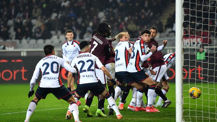 Serie A, Torino-Genoa 1-1: Pinamonti salva Vieira. Granata a -3 dalla Roma - immagine 1