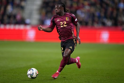 Doku con la maglia del Belgio. (Foto di Alex Bierens de Haan/Getty Images) Belgio, buona parte del futuro al top passa da Jeremy Doku- immagine 2