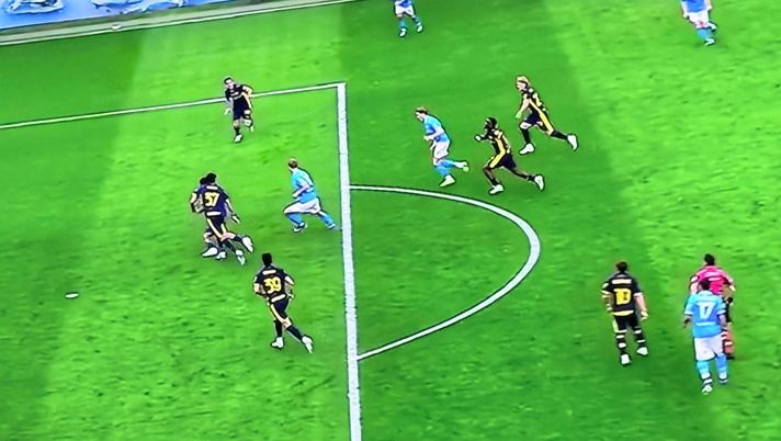 Parma-Napoli 1-1, é sempre McTominay! Che gol dello scozzese VIDEO - immagine 1