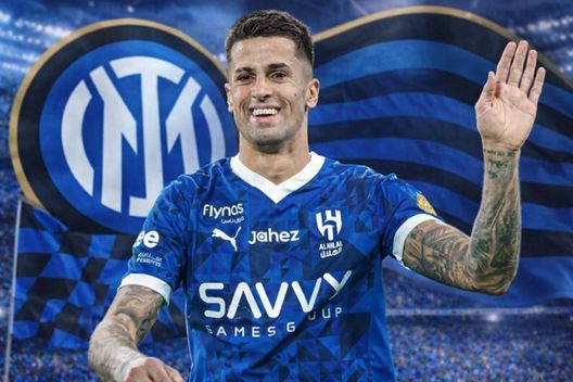 Romano: “Dubbi su comportamenti di Cancelo? Se ne parla, vi posso dire che l’Inter…”- immagine 4