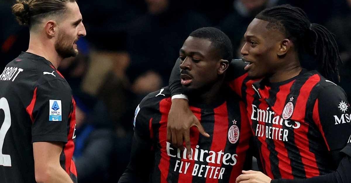 Milan, Rabiot: “In allenamento Leao si impegna sempre molto. Bello vedere che si sacrifica”