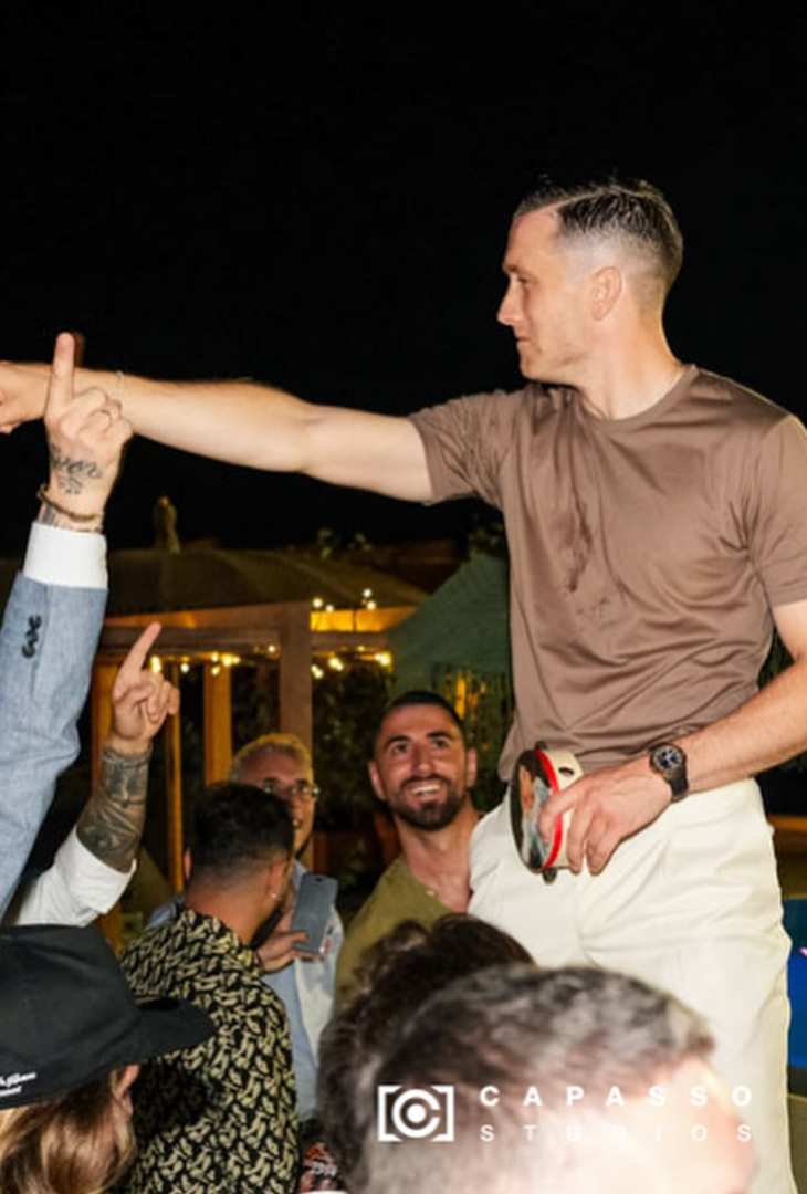 GALLERY Zielinski festeggia il suo ultimo compleanno a Napoli: le immagini - immagine 5