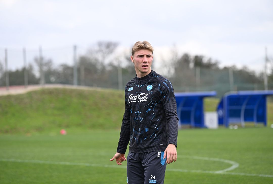 Anguissa, buone notizie per Conte: il centrocampista è rientrato in gruppo! – GALLERY - immagine 6