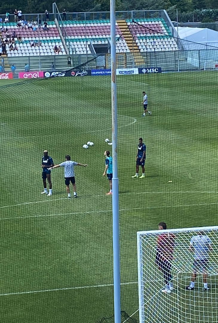 GALLERY In campo le riserve con l’eccezione Osimhen: giro palla e cross dal fondo - immagine 8