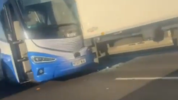 Real Madrid, spavento in autostrada: il bus della squadra coinvolto in un incidente