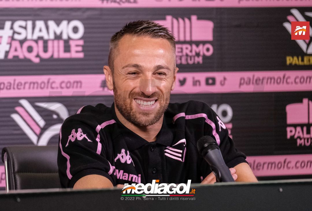 FOTO RITIRO PALERMO, Roberto Floriano in conferenza stampa (Gallery) - immagine 26