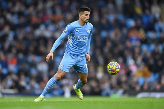 Sky – Cancelo vuole tornare in Europa: spiraglio Inter in un caso. E per Frattesi alla Juve…- immagine 2