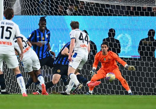 Inter-Atalanta, moviola. Calvarese: “Primo gol Dumfries regolare. Giusto annullare…”- immagine 3