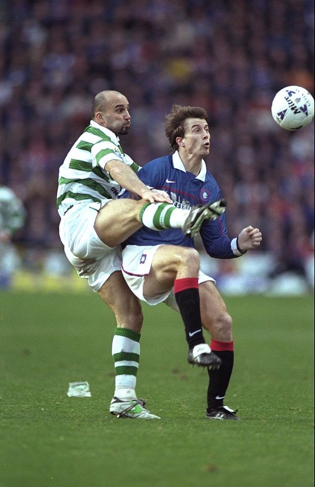 Mandatory Credit: Stu Forster /Allsport ESCLUSIVA Rangers-Celtic, Annoni: “Da Laudrup a Larsson, vi racconto l’Old Firm”- immagine 2