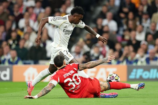 Insulti razzisti a Vinicius jr, l’Uefa sanziona il Benfica - immagine 1