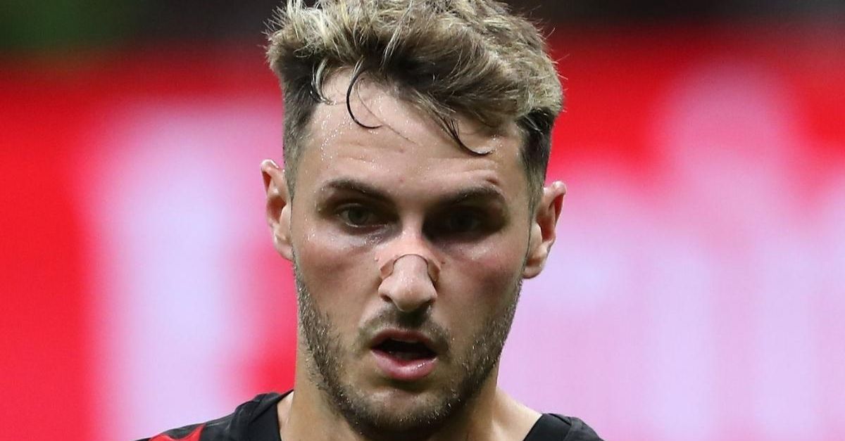 Calciomercato Milan, agente Gimenez: “Non va da nessuna parte. Sono fake news” Calciomercato Milan, agente Gimenez: “Non va da nessuna parte. Sono fake news”
