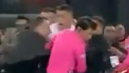 VIDEO – Turchia, arbitro preso a pugni dal presidente dell’Ankaragucu