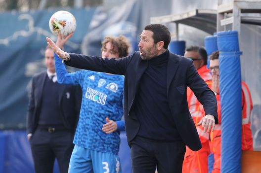 Antonio Buscè, allenatore del Cosenza (Foto di Gabriele Maltinti/Getty Images) Crotone-Cosenza, dove vedere la partita in diretta tv e streaming LIVE- immagine 3