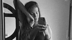 Carolina Marcialis, fisico mozzafiato. Selfie super sexy per lady Cassano