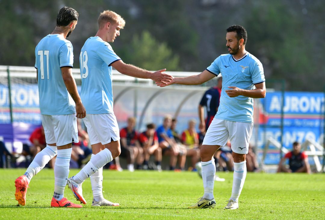 Castellanos, Isaksen e Pedro