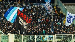 Lazio, mazzata dalla Uefa per “condotta razzista dei suoi tifosi”: la sanzione