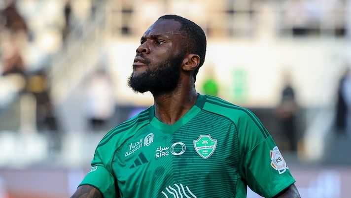 RIYADH, SAUDI ARABIA - FEBRUARY 13: Franck Kessie of Al Ahli celebrates after scoring the 2nd goal during the Saudi pro league match between Al Shabab and Al Ahli at SHG Arena on February 13, 2026 in Riyadh, Saudi Arabia. (Photo by Yasser Bakhsh/Getty Images) Sky – Possibile ritorno in Italia per Kessié: c’è un sondaggio in corso, vuole la Serie A - immagine 1