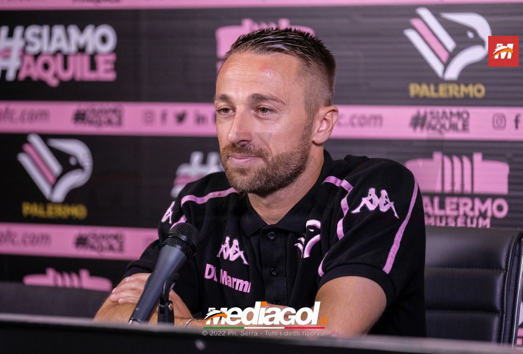 FOTO RITIRO PALERMO, Roberto Floriano in conferenza stampa (Gallery) - immagine 13