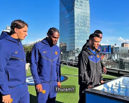 VIDEO / Inter, Lautaro protagonista di un’intervista: spunta la sorpresa alle spalle- immagine 2