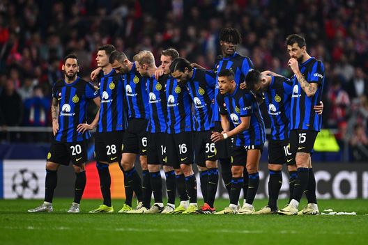 Ligabue: “Inter, stagione capolavoro. Ora lo scudetto. Gara decisiva? Quella con la Juve”- immagine 3