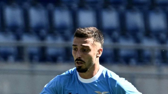 Mario Gila (Lazio) è tra i difensori che piacciono al Milan per gennaio | Calciomercato AC Milan News (Getty Images) Calciomercato Milan, Gila a gennaio: il Diavolo ci prova. Incontro con ...