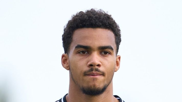 Odogu: il Milan ragiona sul prestito. Sul calciomercato tante opzioni per la difesa