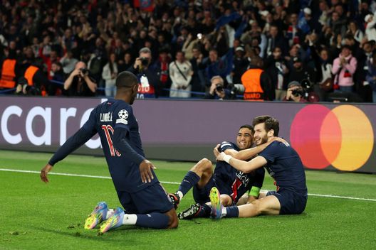 Champions League, il Barcellona demolisce il Borussia Dortmund: 4-0. PSG-Aston Villa 3-1- immagine 3