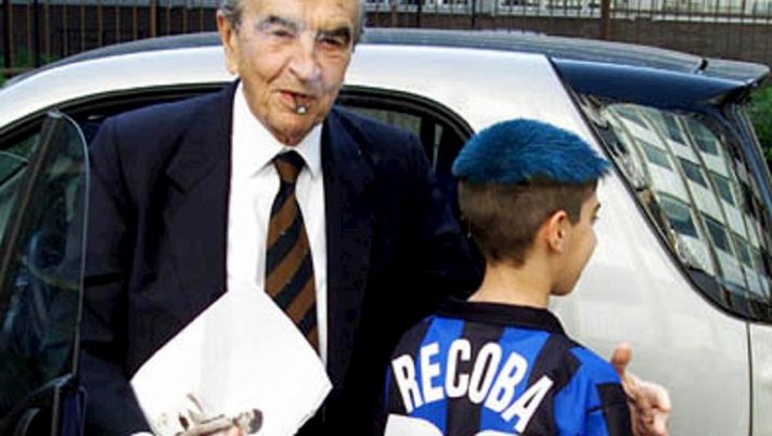 Il figlio di Prisco: “Senza la P2 Berlusconi proprietario dell’Inter. Tentò due volte” - immagine 1