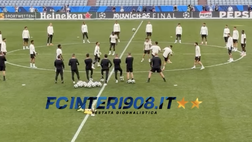 VIDEO FCIN1908 / Verso la finale, clima disteso nel torello del PSG davanti a Al-Khelaïfi