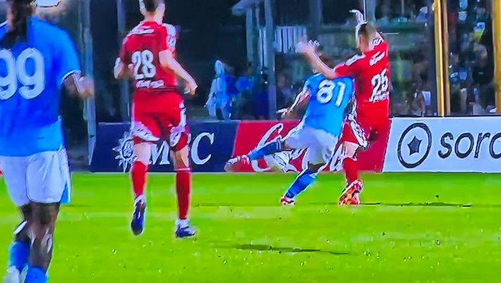 VIDEO Napoli-Brest, 1-0: Raspadori porta in vantaggio gli azzurri con un gol sublime - immagine 1
