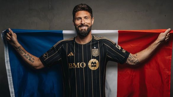 Olivier Giroud con la maglia del Los Angeles FC. (credits FC Los Angeles)