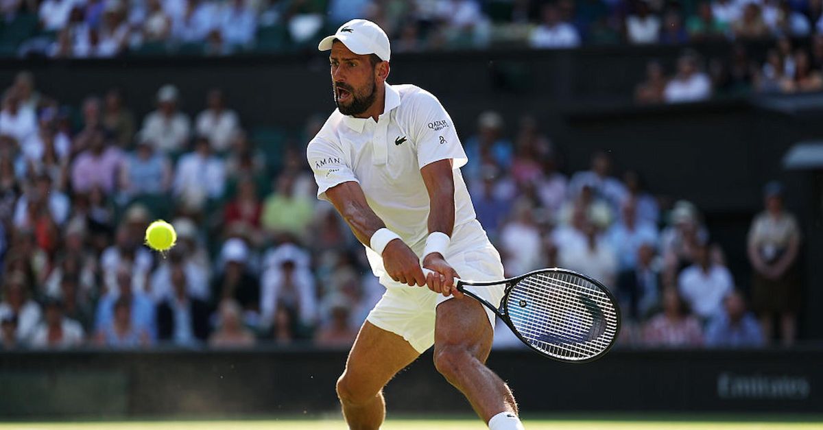 Djokovic perde contro Sinner ma promette: “Voglio tornare a Wimbledon almeno un’altra volta” Djokovic perde contro Sinner ma promette: “Voglio tornare a Wimbledon almeno un’altra volta”